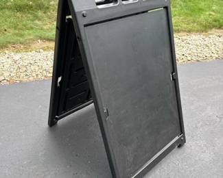 076 plasticaframesidewalksignboard