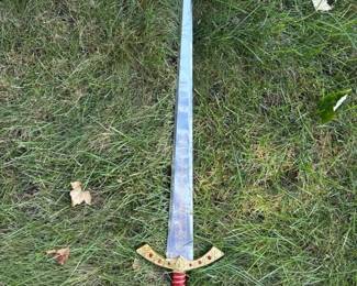 006 lancelotdulacswordwithgoldtoneacc