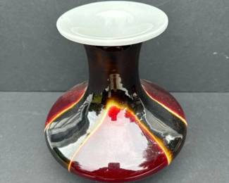 057 japanesepotteryvasewithflambglaze