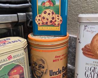 Vintage tins