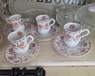 Fine bone china tea cups