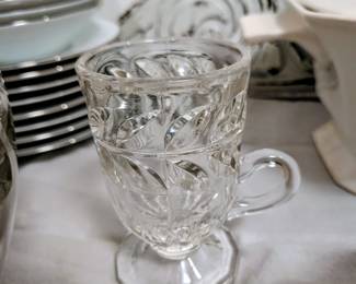 1940s Indian Glas Pedetal Cup Laurel Wreath Pattern
