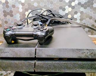PS4 console and control