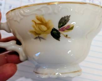 Yellow Rose Tea Cup