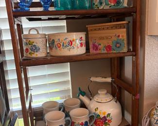 Just about everything Pioneer Woman you need!