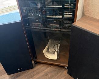 Vintage Stereo Music System with Cabinet, Panasonic Turntable SG-D16,  Speakers, 