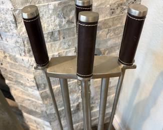 Fireplace screens and fireplace tools