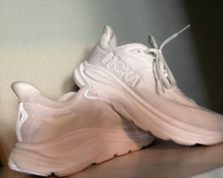 Hoka Sneakers Size 7.5
