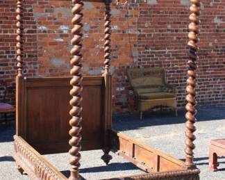 1800's Oak Tester Bed w/ spiral posts 93" X 52" X 79"