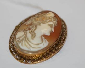 14kt gold (Tested) Cameo Pendant & Brooch