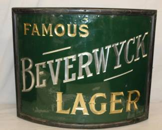 Vintage Beer Sign w/ curved glass Famous Beverwyck Lager 16" x 20"
