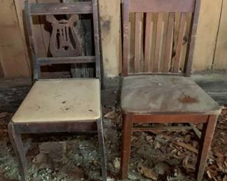 542 - 2 Primitive Chairs - 33.5 x 17 x 19