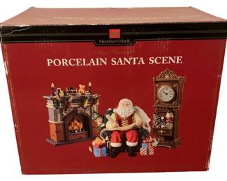 679 - Porcelain Santa Scene in box