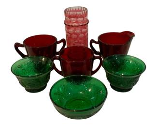 418 - Assorted Colored Glass Items