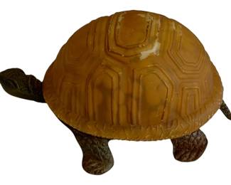 941 - Turtle Lamp - 4.5 x 9.5 x 5 (Description): minor paint chips Used as is electric/electronic/mechanical item. No guarantee all components, untested.