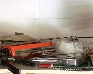 760 - Assorted Items on Shelf