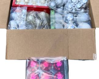 994 - Box lot of Assorted Ornaments