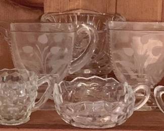 415 - Assorted Glass Items