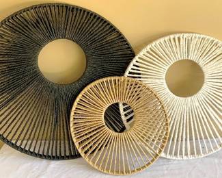 930 - 3 Decorative Wall Art pieces (Description): largest is 20" round
