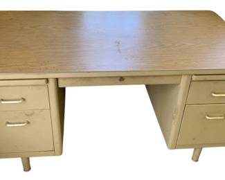 738 - Vintage 4-Drawer Metal Steelcase Desk (Description): 30 x 35 x 19.5