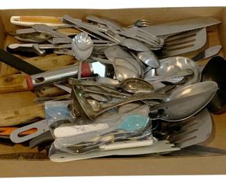 354 - Tray Lot of Assorted Items