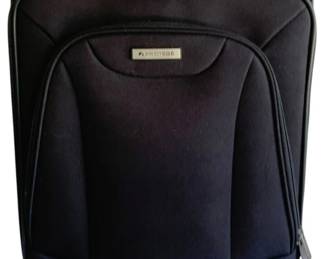 935 - Protege suitcase - 19 x 9 x 13