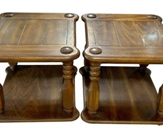 461 - Pair of Wood End Tables - 21.5 x 28 x 22