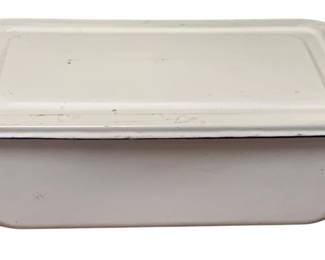 155 - Enamelware Pan w/ Lid - 4 x 12.5 x 8.25