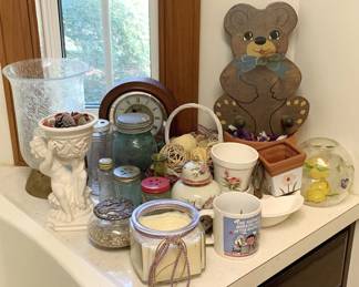 148 - Assorted Items