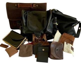 943 - Assorted Purses & More