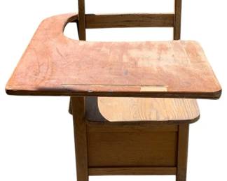 723 - Vintage Old School House Desk & Chair (Description): 34 x 23 x 29