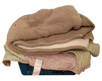 191 - Assorted Linens