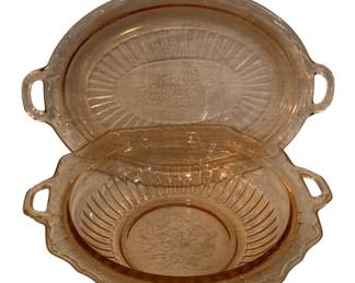 403 - 2pcs Pink Depression Glass Dishes (Description): 3.5 x 11 x 10