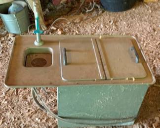 512 - Vintage Portable Field Scrub Sink (Description): 28 x 27 x 15 Used as is electric/electronic/mechanical item. No guarantee all components, untested.