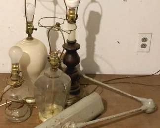 649 - Assorted Vintage Lamps (Description): Used as is electric/electronic/mechanical item. No guarantee all components, untested.