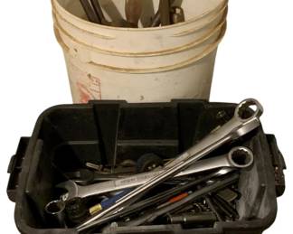 646 - Assorted Items