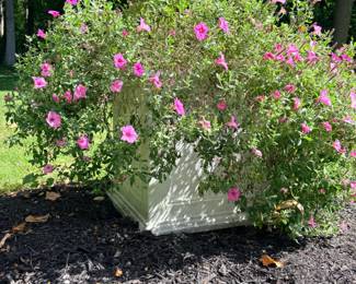 Outdoor planter
