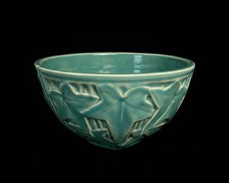 McCoy Pottery Green Leaf Pattern Bowl