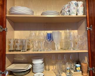 Lenox Dinnerware, Glassware & Tabletop Collection  A beautiful selection of dinnerware, glassware and tabletop pieces, highlighted by a nearly complete Lenox butterfly and floral dinnerware collection featuring delicate botanical and butterfly designs.  Also available are assorted wine glasses, stemware, tumblers, cocktail glasses, serving bowls, plates, dishes and other tabletop and entertaining pieces in a variety of styles.  The Lenox collection will be sold as a set. Other glassware and dinnerware will be sold in sets or groups as appropriate.
