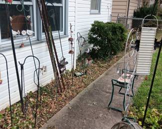 Lawn Decor