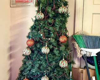Limited space? Hang the tree on the wall!