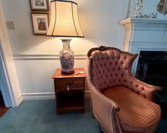 One of a pair of Rose Famille style Chinese porcelain lamps