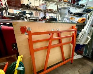 Alvin drafting table