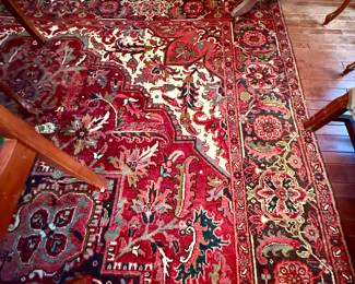 Gorgeous 10’ x 12’ Gorevan area rug