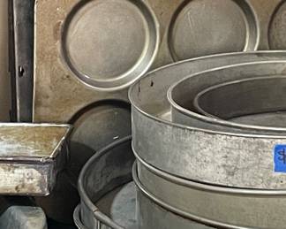Bakeware, comm’l Vintage & Antique