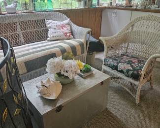 white wicker furniture