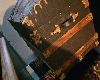 antique steamer trunk