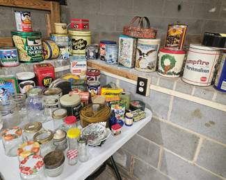 vintage tins, Americana