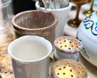 Salt + pepper shakers