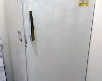 Admiral upright freezer 15.2 cu ft